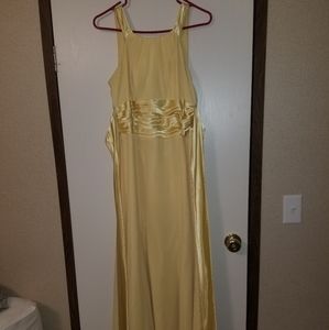 Yellow Prom/Bridesmaid Dress